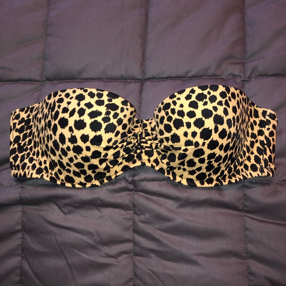 VS Swimsuit Top